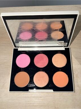 Urban Decay Blush & Bronze Face Palette — Pink, Peach, Tan Shades